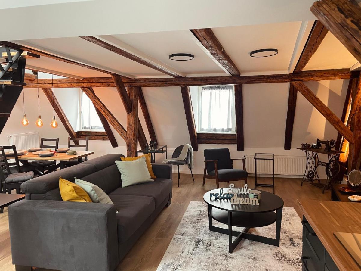 Grich Witch Apartment Загреб Экстерьер фото